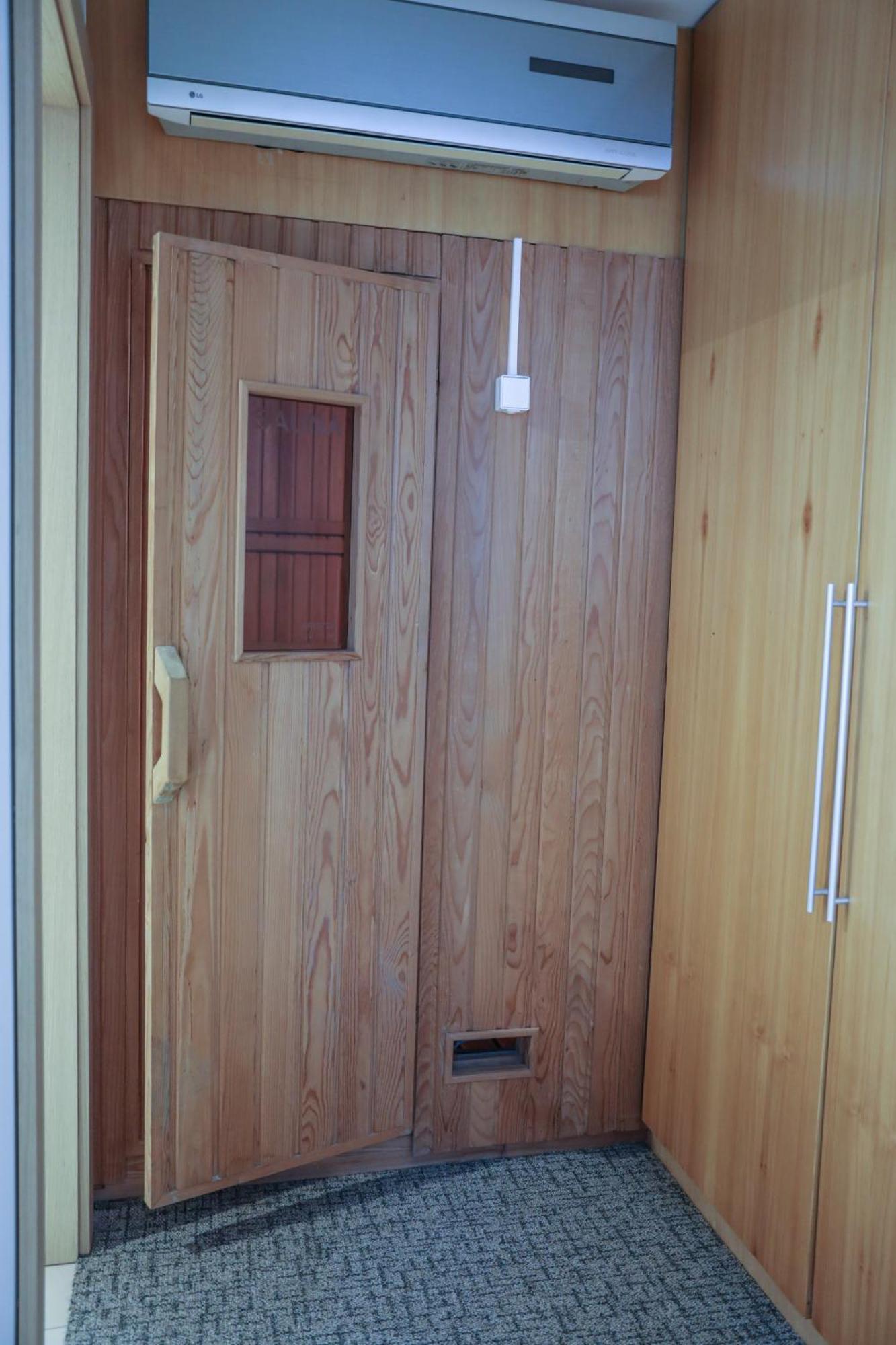 Studio Apartments Visit Point Сараево Экстерьер фото