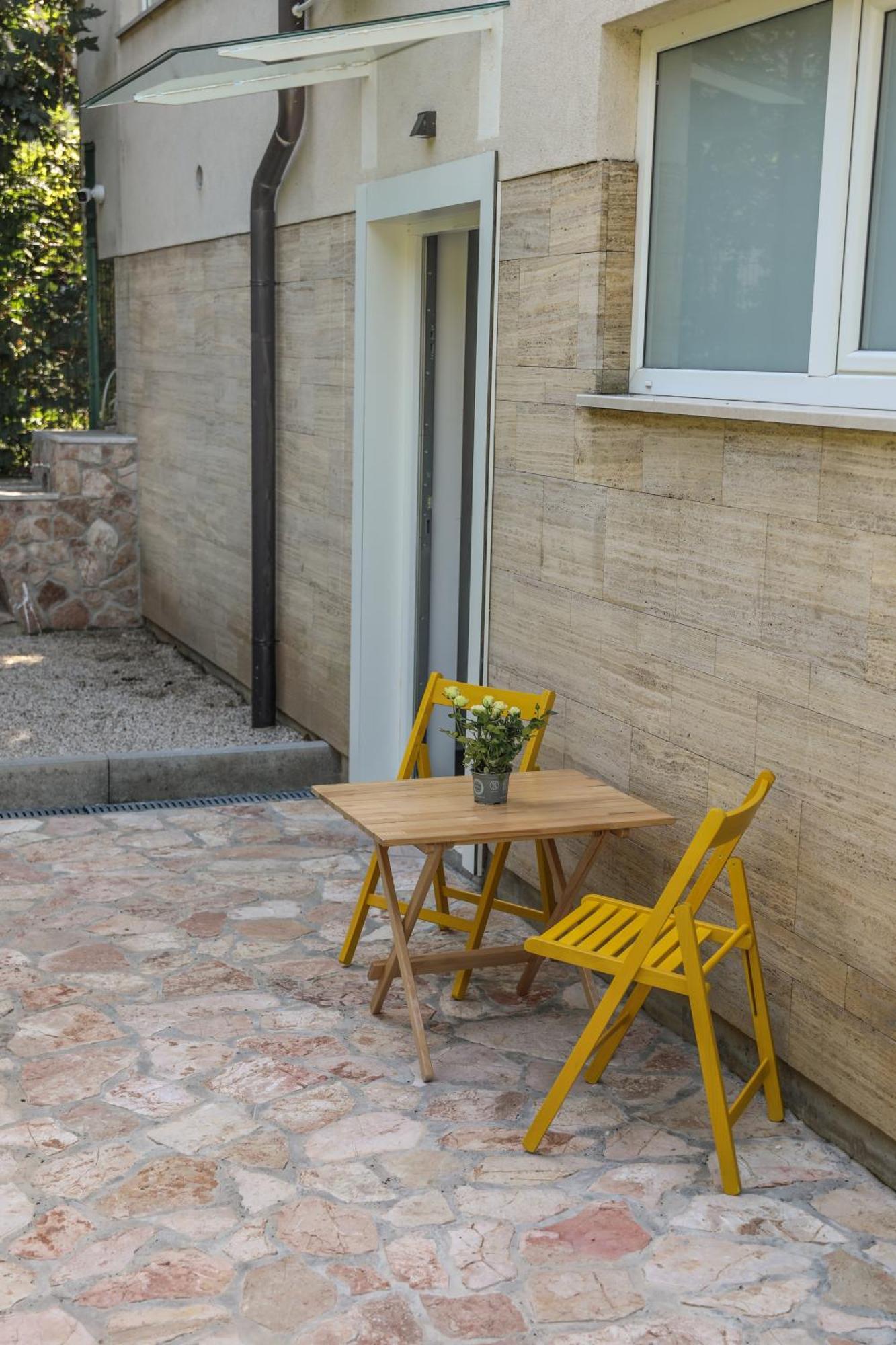 Studio Apartments Visit Point Сараево Экстерьер фото