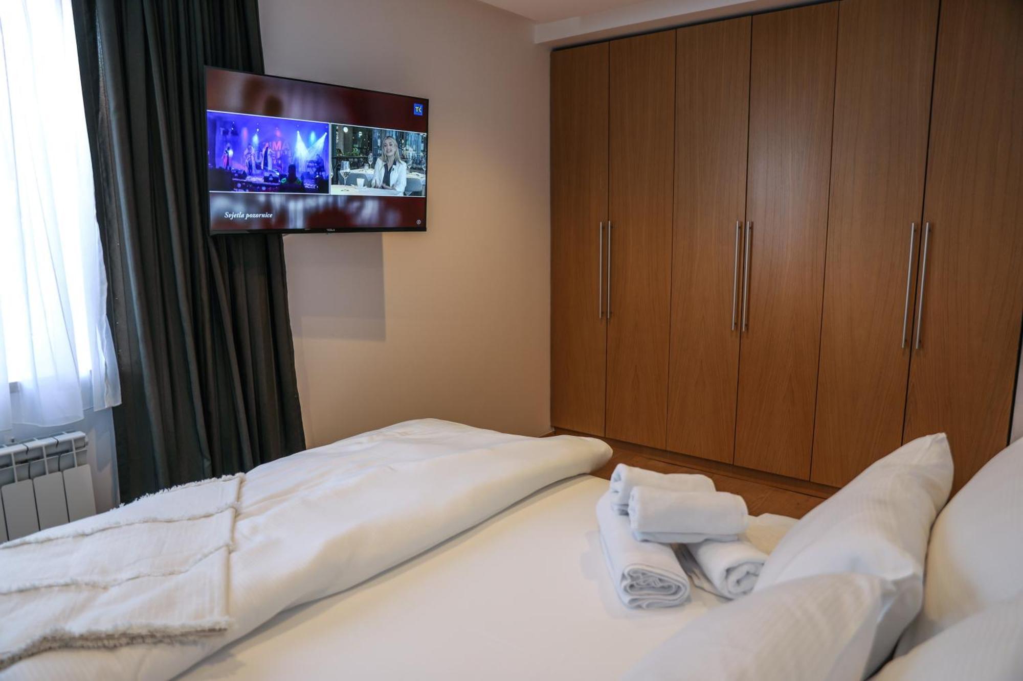 Studio Apartments Visit Point Сараево Экстерьер фото
