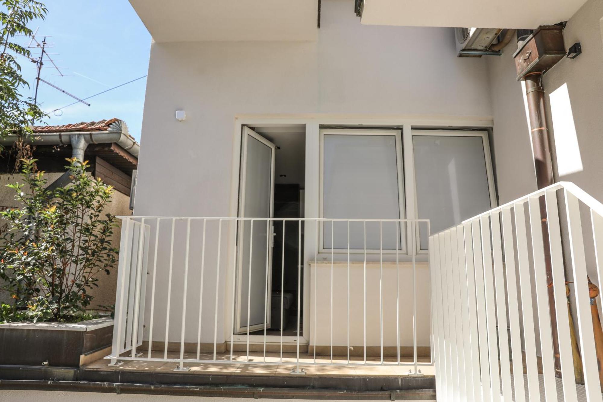 Studio Apartments Visit Point Сараево Экстерьер фото