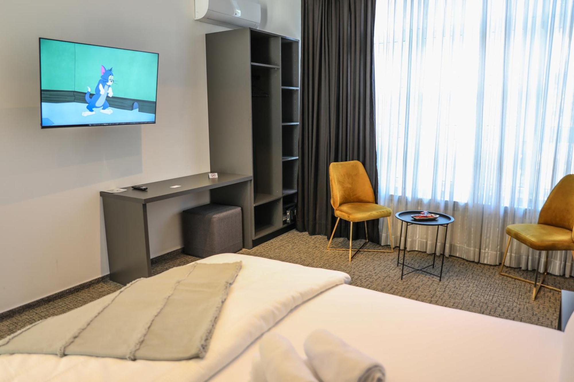 Studio Apartments Visit Point Сараево Экстерьер фото