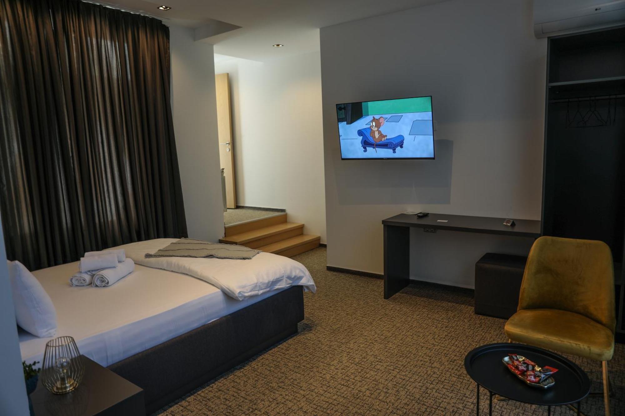 Studio Apartments Visit Point Сараево Экстерьер фото
